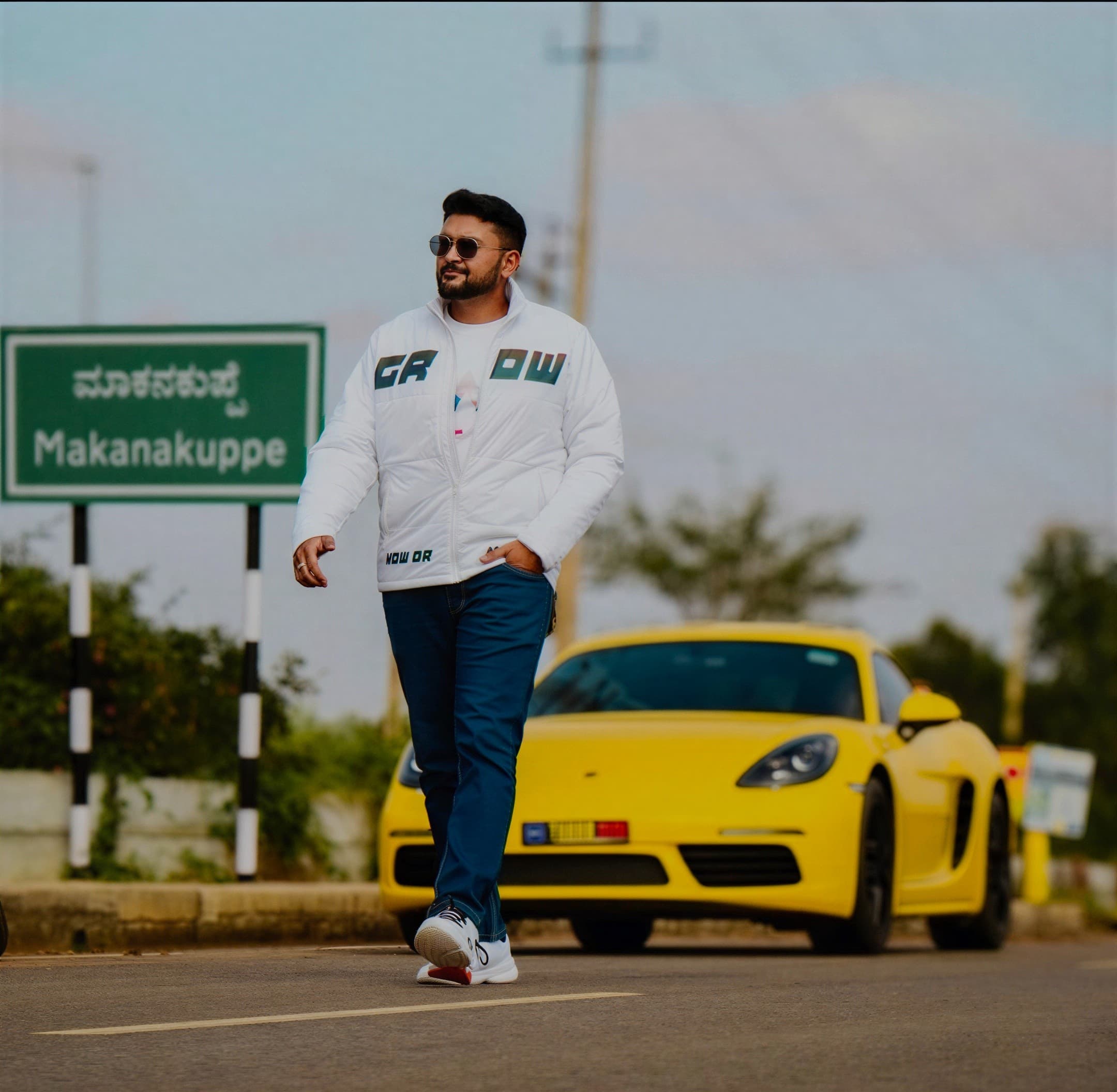 Highway Walkaround • Porsche 718 Cayman